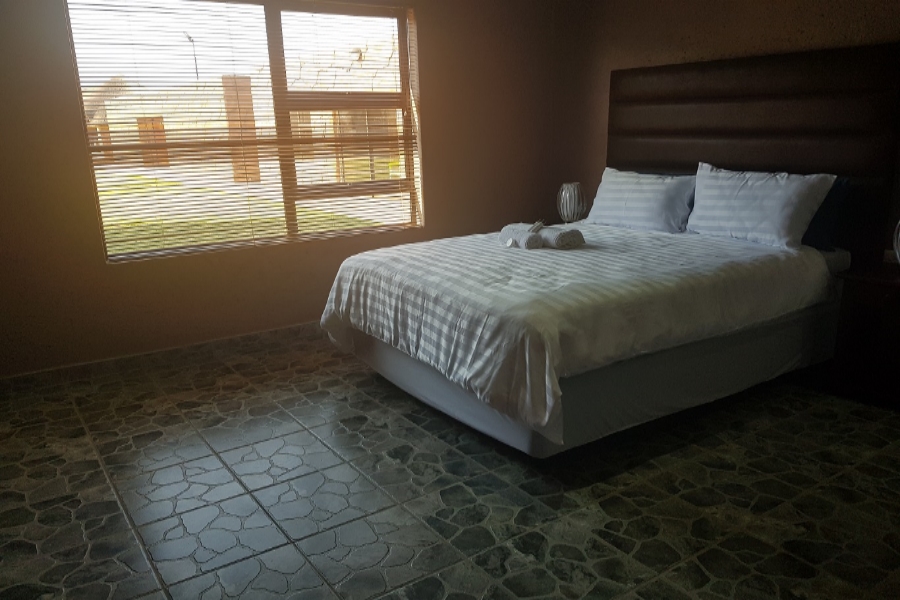 2 Sleeper Chalet